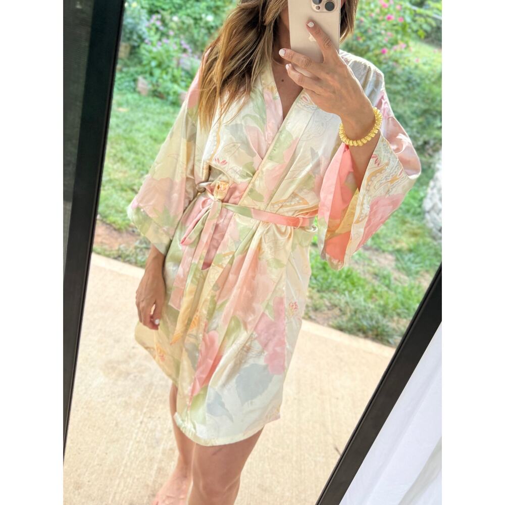 Vintage Pastel Floral Satin Painterly Robe